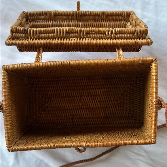 Brown Woven Crossbody Bag - Picture 3 of 3